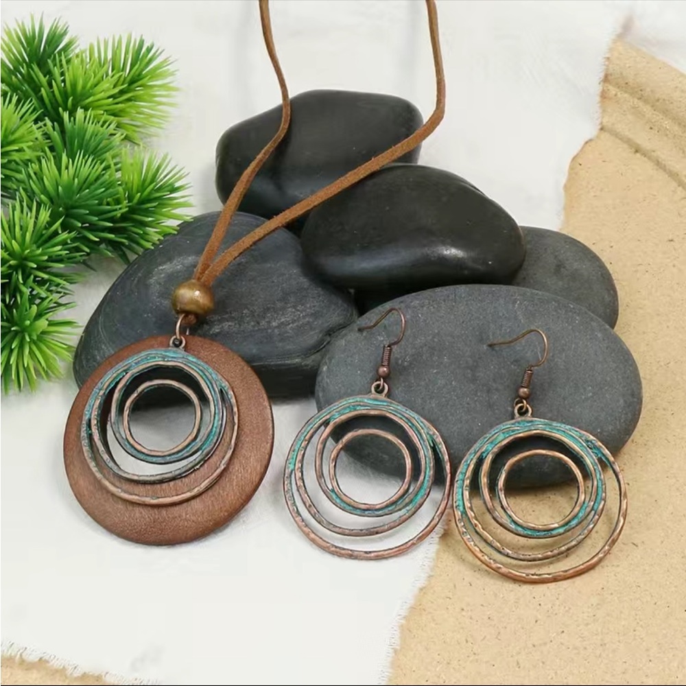 Boho Vintage Style Necklace/Earrings‎ Set Hollow Spiral Design Zinc Alloy Wood